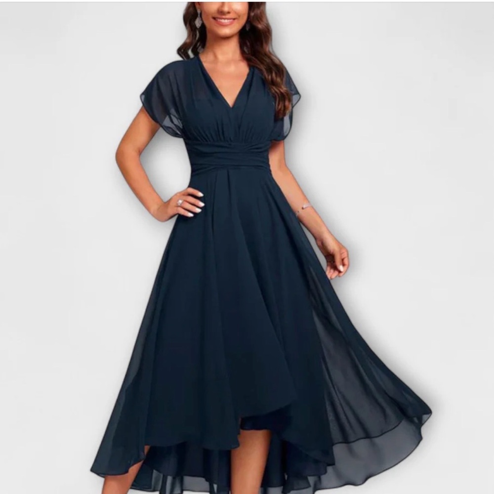 Harper & Lane EVERLY - RUCHED MIDI DRESS Size M Navy Blue NEVER WORN